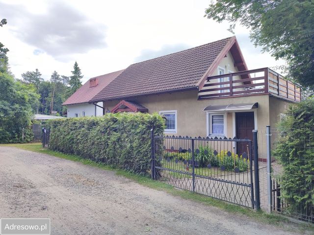 dom wolnostojący, 5 pokoi Mikoszewo, ul. Leśna. Zdjęcie 1
