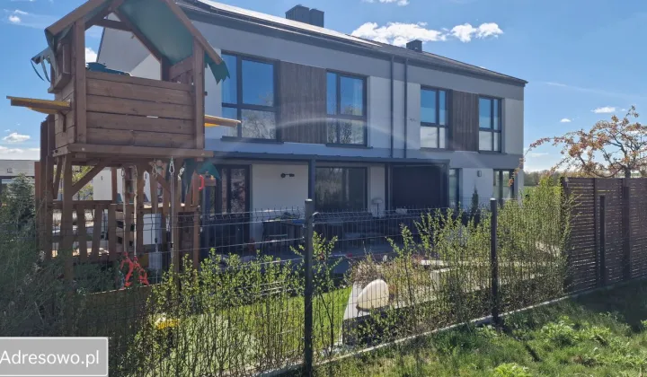 bliźniak, 6 pokoi Kalinówka, ul. Nasturcjowa