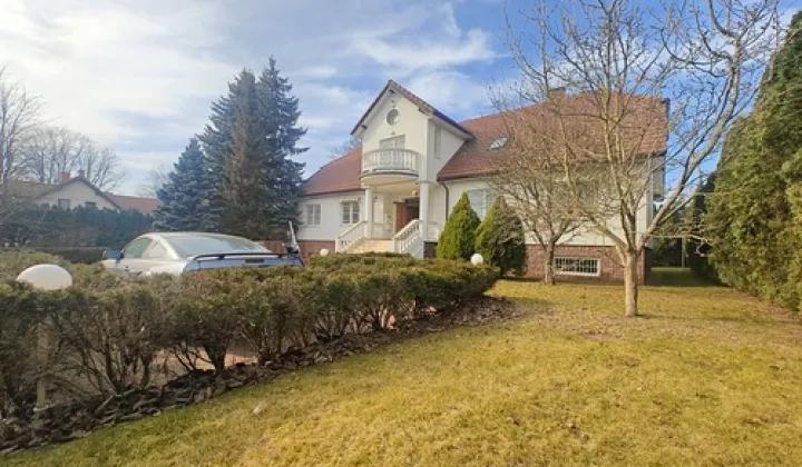 dom wolnostojący, 12 pokoi Legionowo, ul. Wspólna