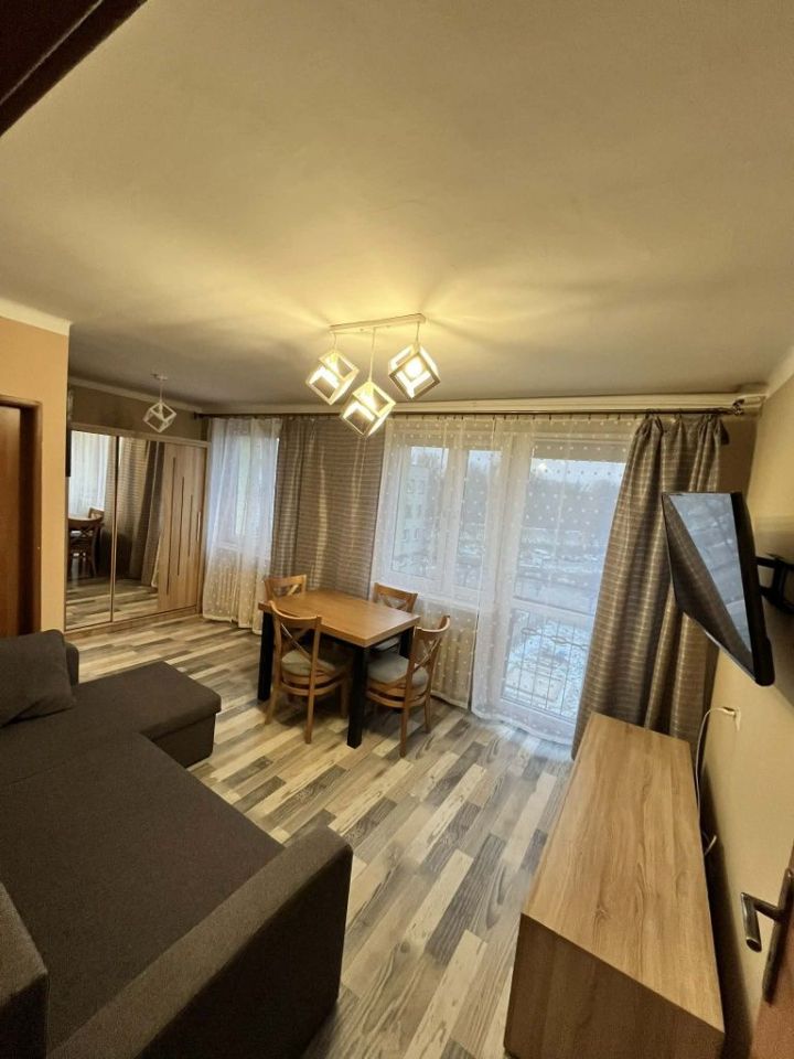 Mieszkanie 2-pokojowe Oświęcim, ul. Wiktora Bałandy. Zdjęcie 4