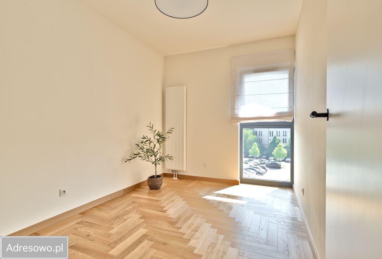Mieszkanie 3-pokojowe Poznań Centrum, ul. Garbary. Zdjęcie 17