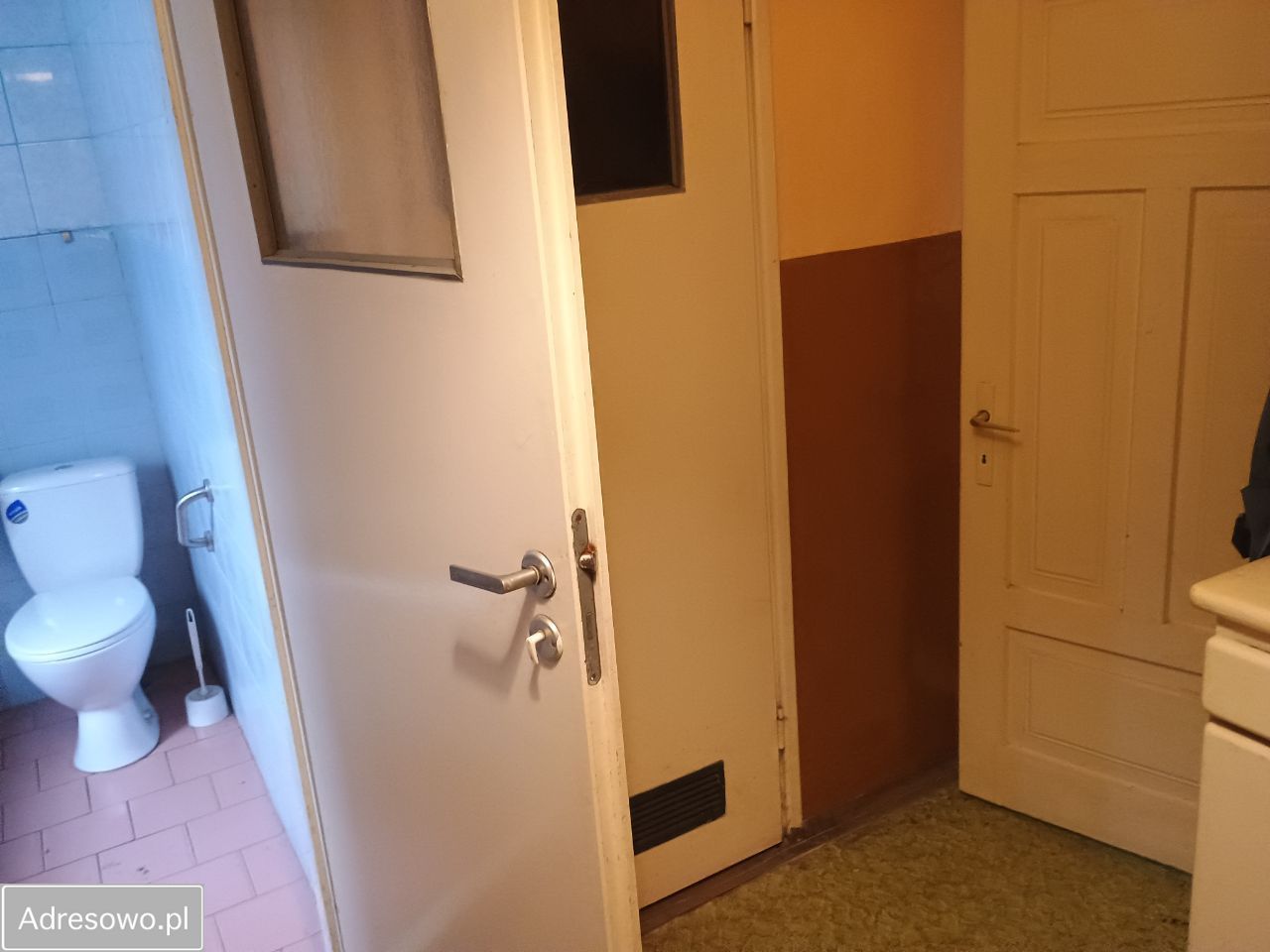 dom wolnostojący, 5 pokoi Sołonka. Zdjęcie 16