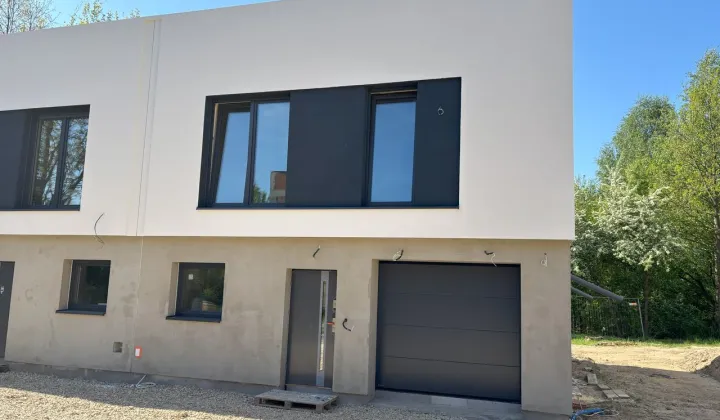 bliźniak, 5 pokoi Łaziska Górne, ul. Mikołowska