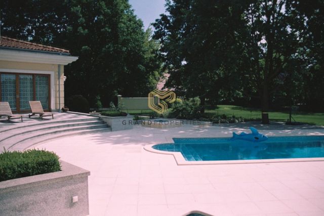 dom wolnostojący, 9 pokoi Konstancin-Jeziorna. Zdjęcie 11