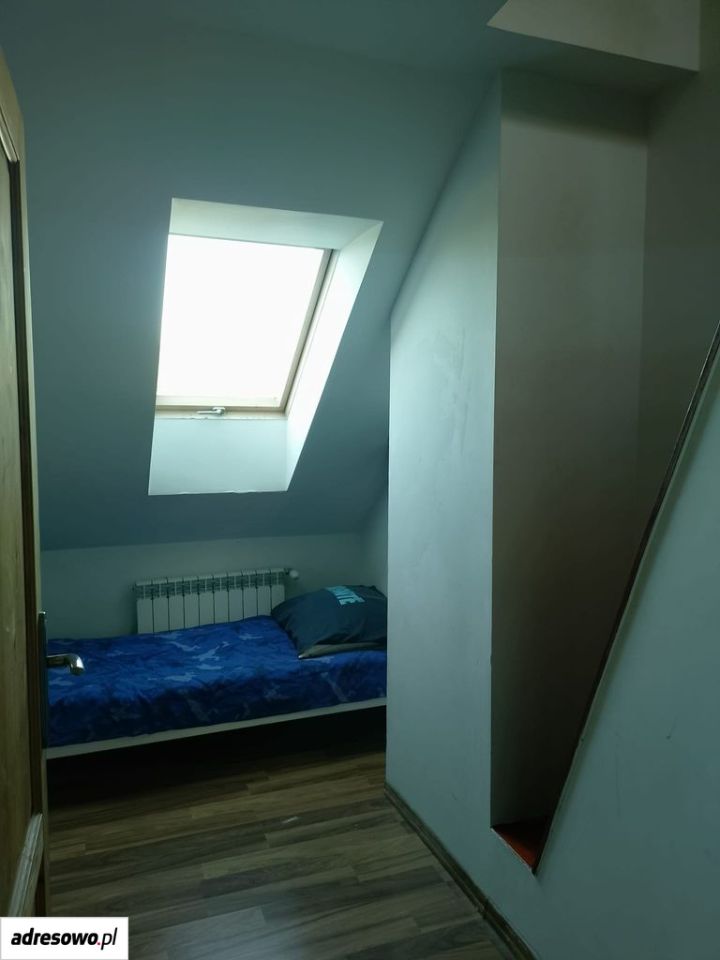 dom wolnostojący, 6 pokoi Karniowice. Zdjęcie 16