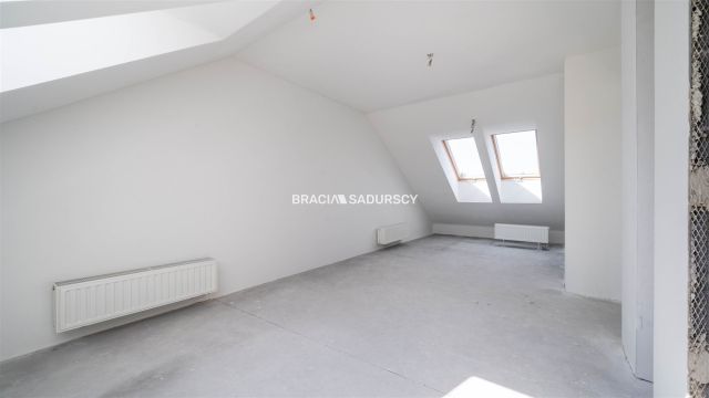 Mieszkanie 4-pokojowe Kraków Swoszowice, ul. Leona Petrażyckiego. Zdjęcie 10