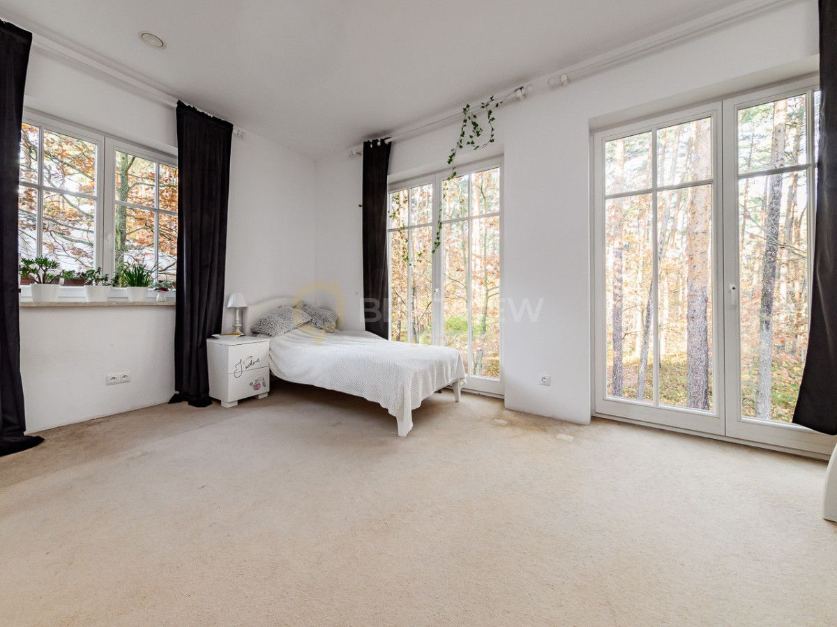 dom wolnostojący, 6 pokoi Magdalenka. Zdjęcie 13