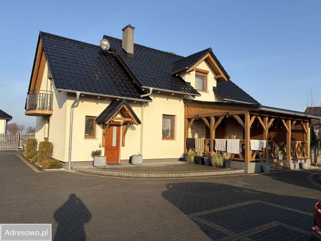 dom wolnostojący, 6 pokoi Chojno. Zdjęcie 1