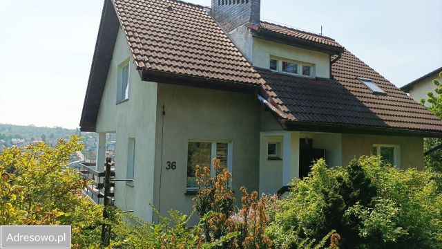 dom wolnostojący, 6 pokoi Lwówek Śląski, ul. Górna. Zdjęcie 1