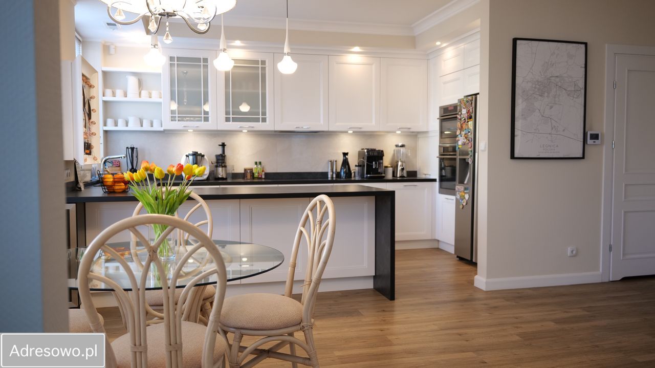 Mieszkanie 4-pokojowe Legnica Centrum, ul. Szkolna. Zdjęcie 3