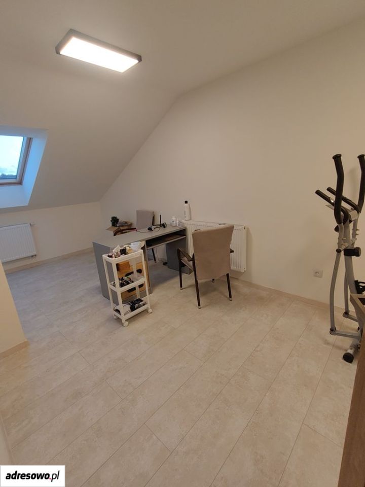 bliźniak, 9 pokoi Tarnowskie Góry, ul. Stefana Żeromskiego. Zdjęcie 13