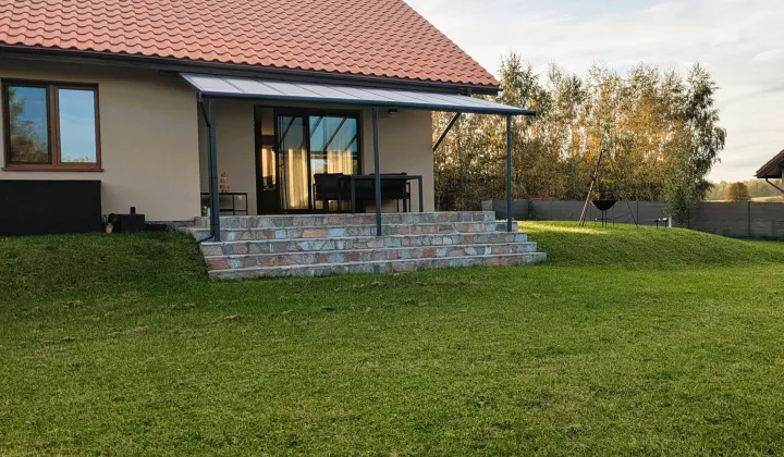 dom wolnostojący, 4 pokoje Butryny