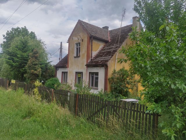 dom wolnostojący, 4 pokoje Kalisz Pomorski, ul. Wrocławska. Zdjęcie 1