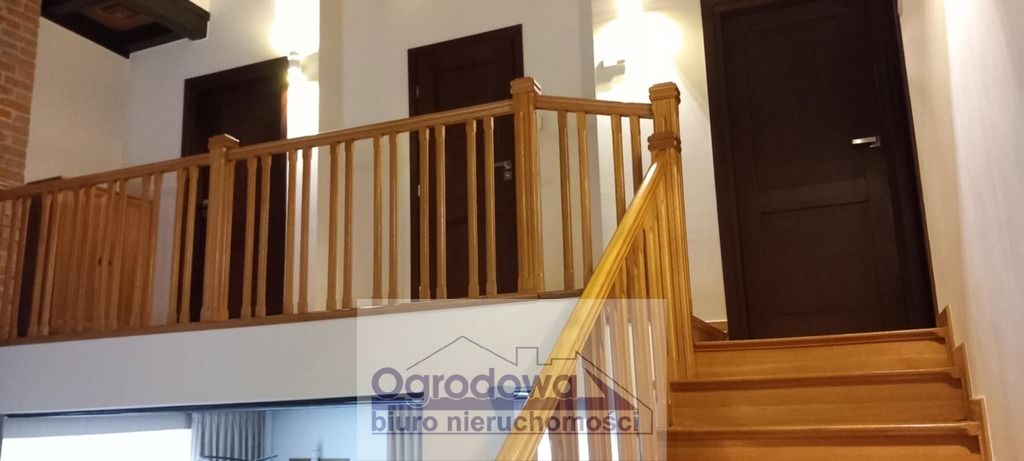 dom wolnostojący, 5 pokoi Warszawa Wesoła. Zdjęcie 11