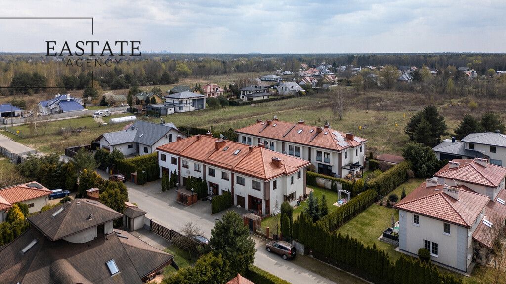 dom szeregowy, 6 pokoi Izabelin-Dziekanówek, ul. Lasek Brzozowy. Zdjęcie 18