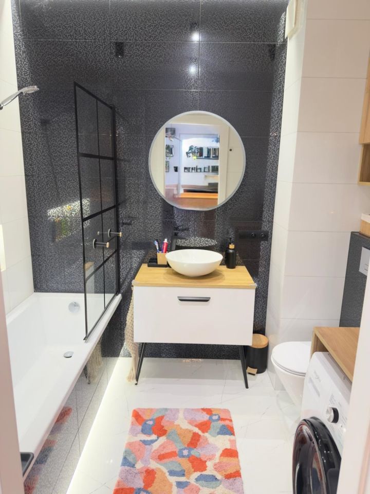 Mieszkanie 3-pokojowe Zamienie. Zdjęcie 6