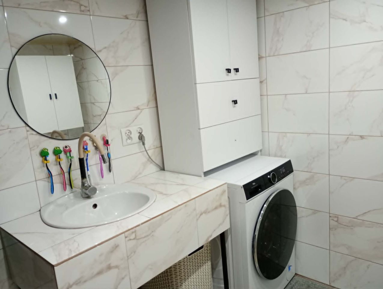 budynek wielorodzinny, 3 pokoje Rożnów. Zdjęcie 4