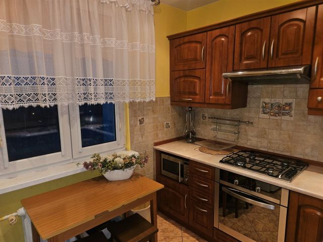 Mieszkanie 2-pokojowe Świebodzice Osiedle Piastowskie, ul. Dąbrówki. Zdjęcie 2