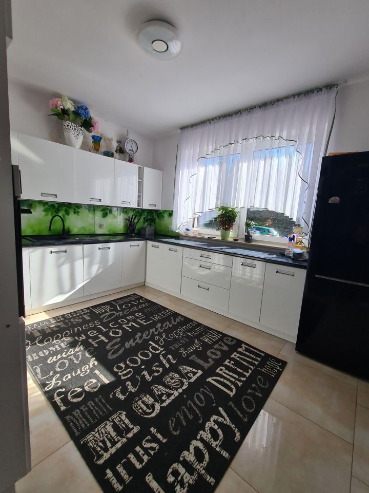 dom wolnostojący, 4 pokoje Grzegorzewice, ul. Świerkowa. Zdjęcie 5