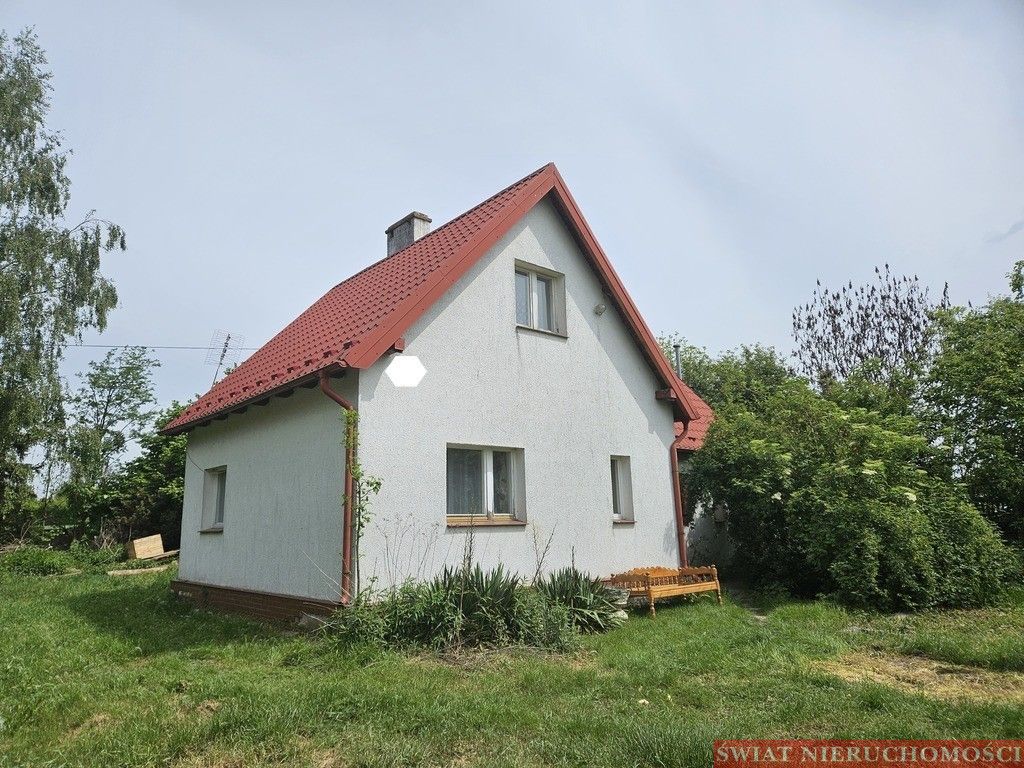 dom wolnostojący, 4 pokoje Biskupice Oławskie. Zdjęcie 3