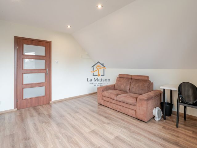 dom wolnostojący, 6 pokoi Rączna. Zdjęcie 26