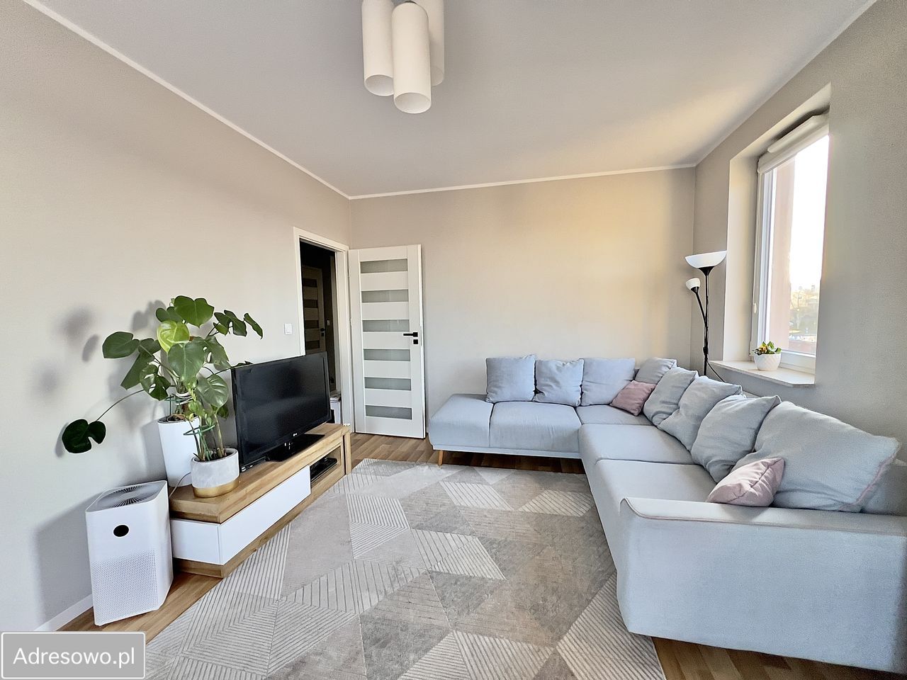 Mieszkanie 3-pokojowe Warszawa Białołęka. Zdjęcie 1