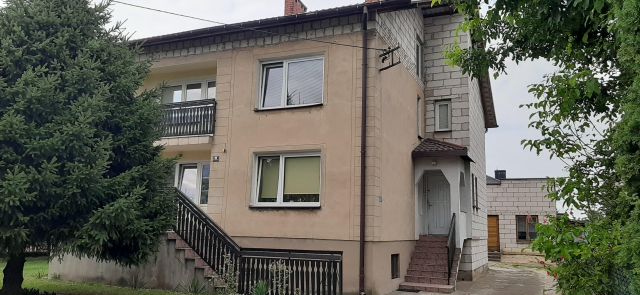 dom wolnostojący, 8 pokoi Gozdowo, ul. Pszczela. Zdjęcie 1