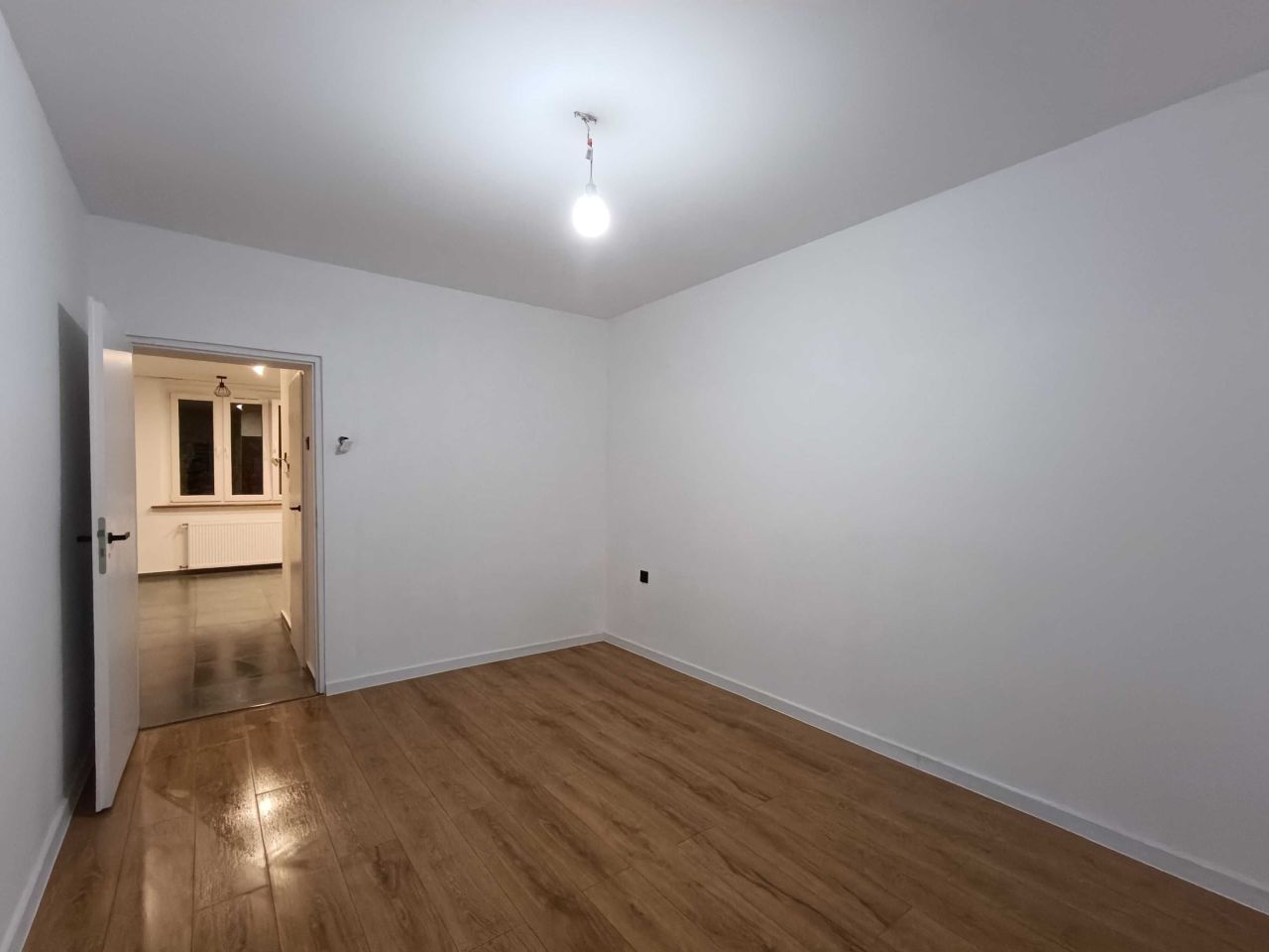 Mieszkanie 2-pokojowe Ruda Śląska, ul. Starowiejska. Zdjęcie 3