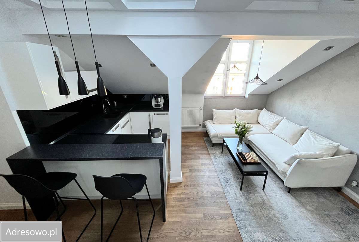 Mieszkanie 3-pokojowe Sosnowiec Centrum, ul. kard. Stefana Wyszyńskiego. Zdjęcie 3