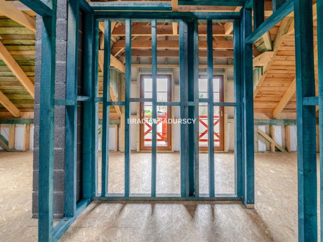 dom wolnostojący, 5 pokoi Trzebunia. Zdjęcie 15