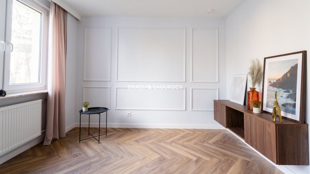 Mieszkanie 3-pokojowe Kraków Bieńczyce, os. Albertyńskie. Zdjęcie 1