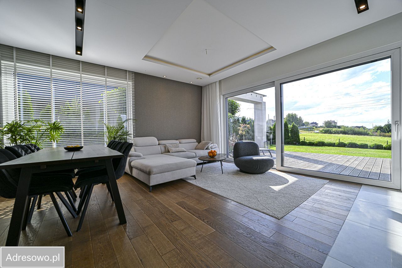 dom wolnostojący, 5 pokoi Wrząsowice. Zdjęcie 14