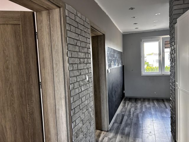 dom wolnostojący, 5 pokoi Bydgoszcz Osowa Góra, ul. Szpakowa. Zdjęcie 1