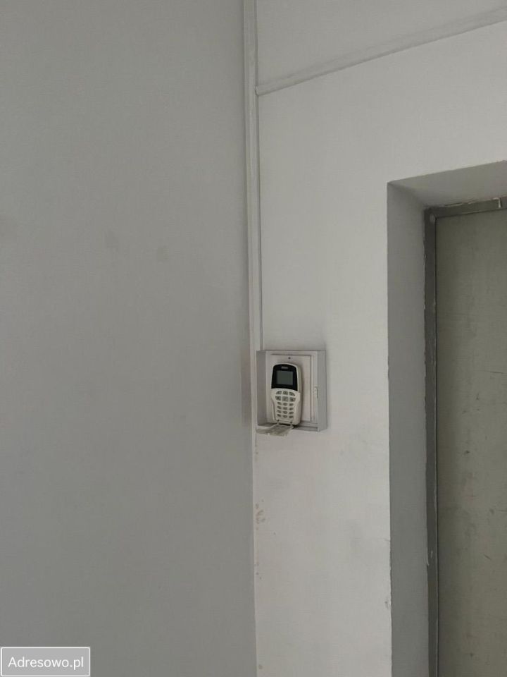 Lokal Ustrzyki Dolne, rynek Rynek. Zdjęcie 4