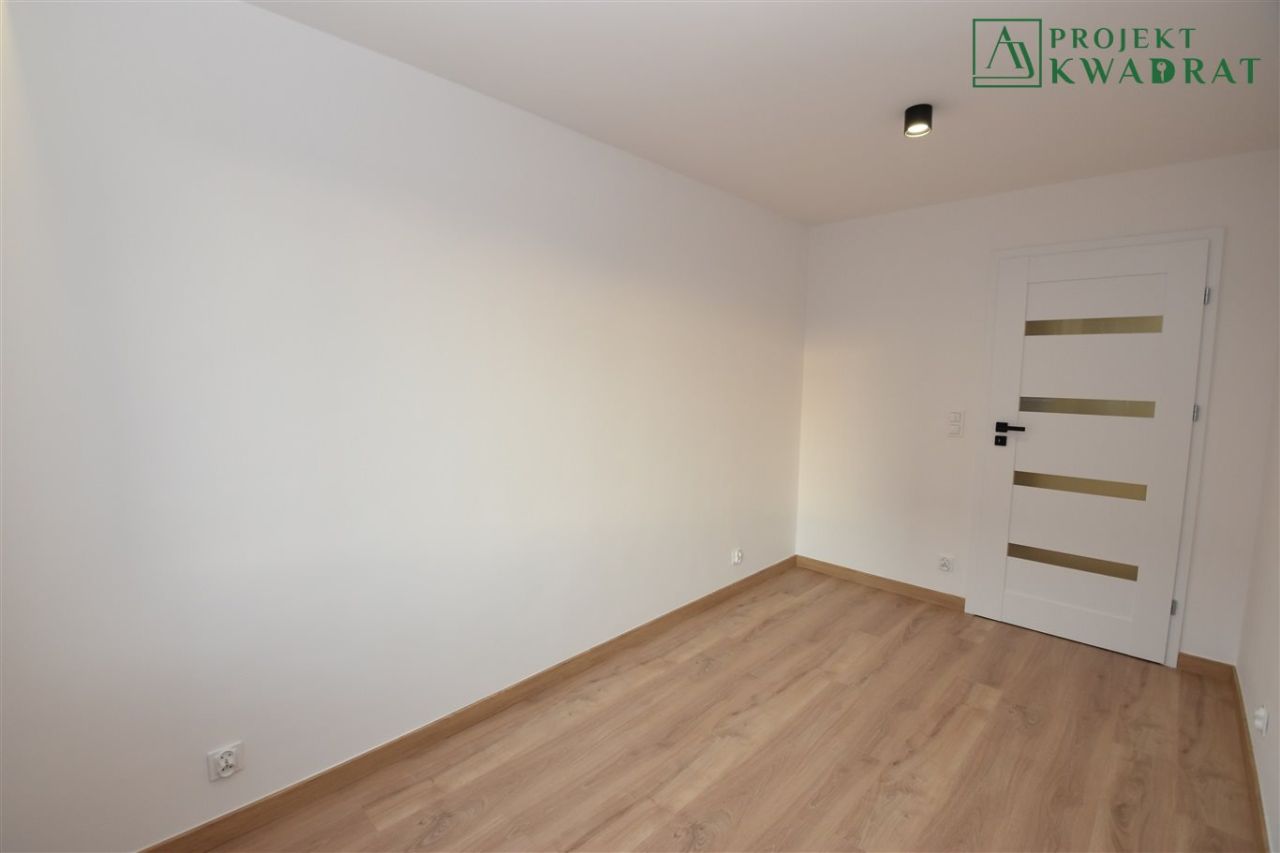 Mieszkanie 3-pokojowe Knurów, ul. Jedności Narodowej. Zdjęcie 7