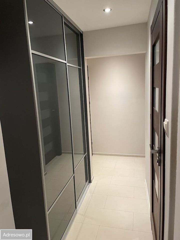 Mieszkanie 2-pokojowe Łódź Dąbrowa. Zdjęcie 4