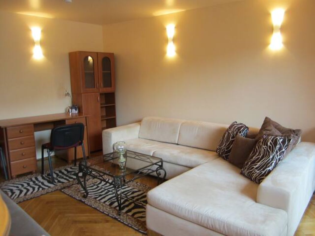 Mieszkanie 3-pokojowe Racibórz Centrum, ul. Długa. Zdjęcie 3