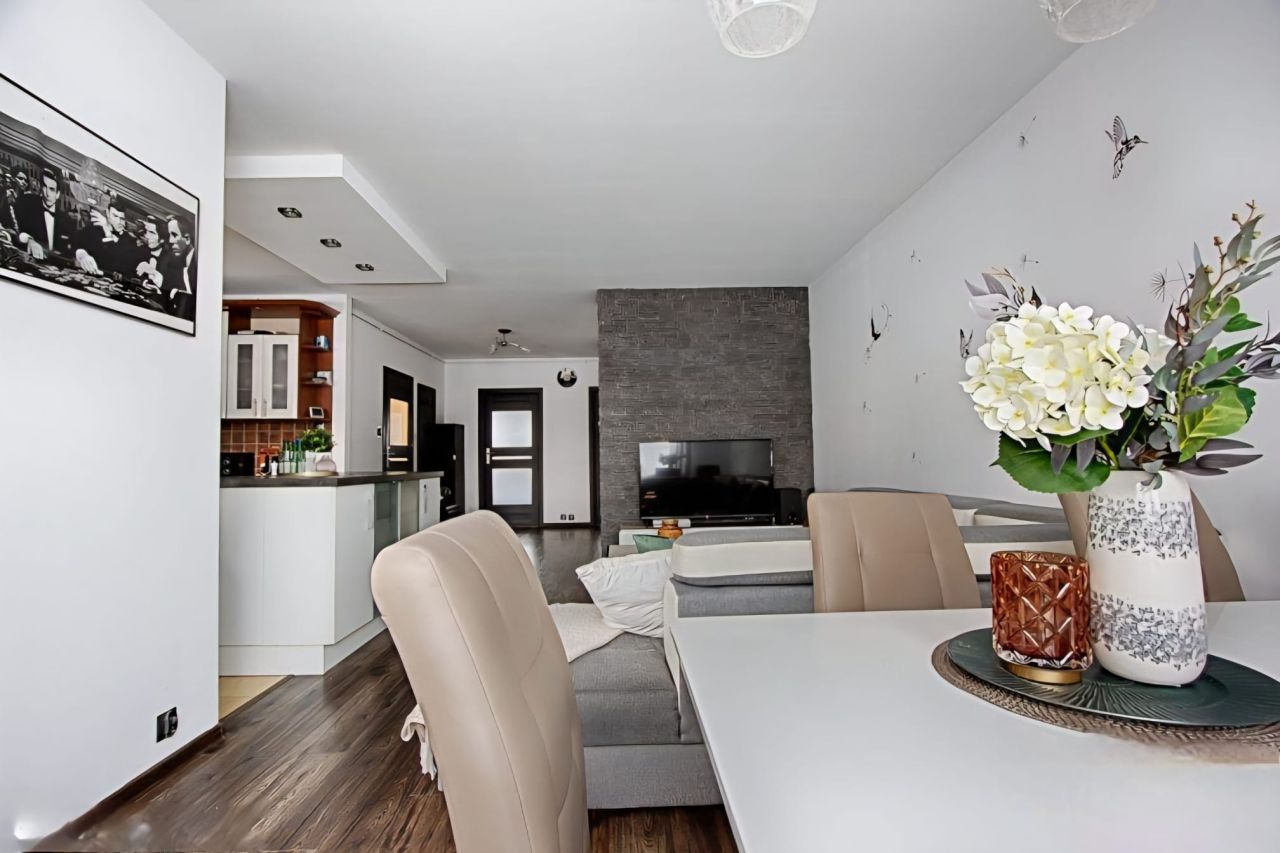 Mieszkanie 3-pokojowe Białystok Antoniuk, ul. Antoniukowska. Zdjęcie 2