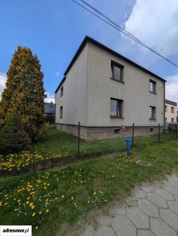 dom wolnostojący, 8 pokoi Rybnik Kamień pod Rzędówką, ul. Poremby. Zdjęcie 1