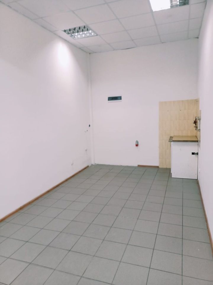 Lokal Łódź Polesie, ul. Maratońska. Zdjęcie 2