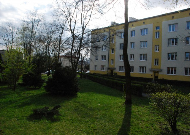 Mieszkanie 3-pokojowe Bydgoszcz Osiedle Leśne, ul. Kasztanowa. Zdjęcie 1