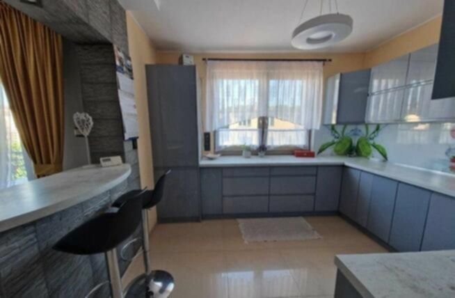 dom wolnostojący, 5 pokoi Rybno, ul. Sportowa. Zdjęcie 8