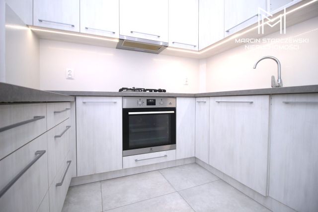 Mieszkanie 3-pokojowe Pabianice, ul. Jadwigi Wajsówny. Zdjęcie 2