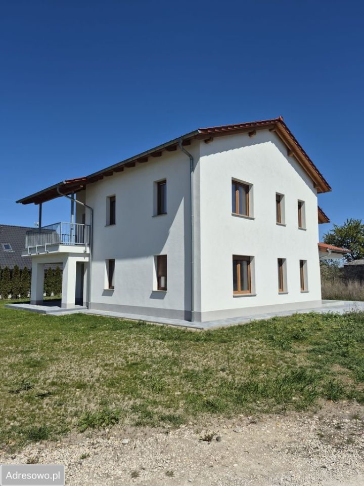 dom wolnostojący, 9 pokoi Strzelce Opolskie, ul. Toszecka. Zdjęcie 2