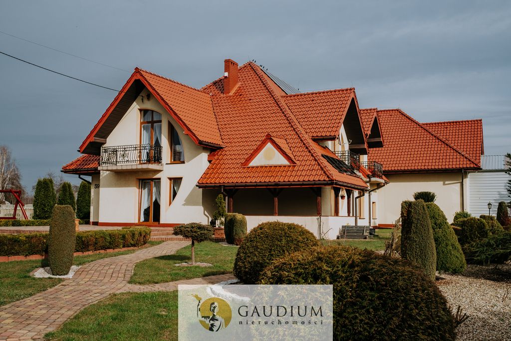 dom wolnostojący, 6 pokoi Wróblew. Zdjęcie 2