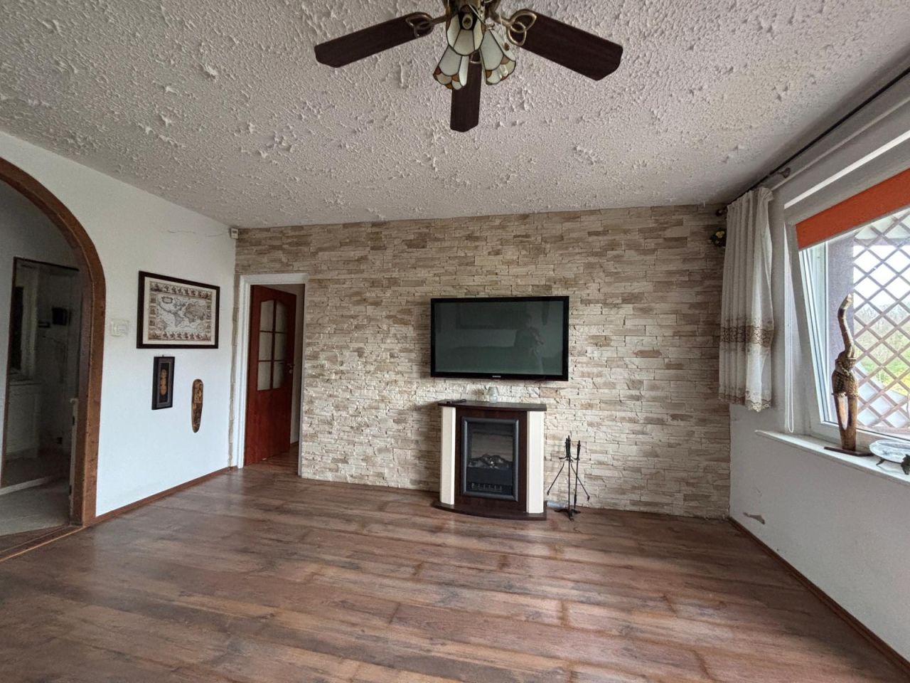 Mieszkanie 5-pokojowe Szczecin Bukowe, ul. Fioletowa. Zdjęcie 4