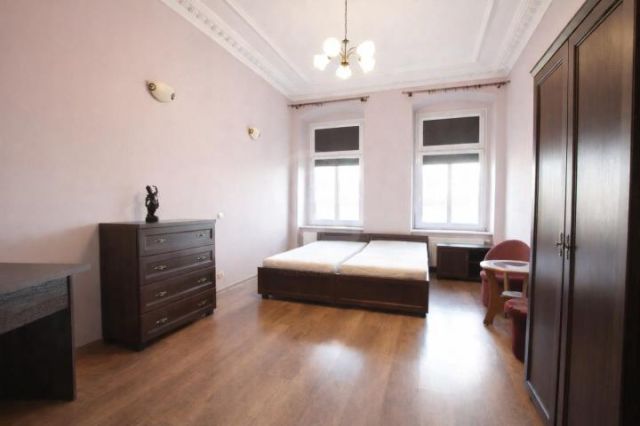 Mieszkanie 2-pokojowe Wrocław, pl. Powstańców Wielkopolskich. Zdjęcie 1