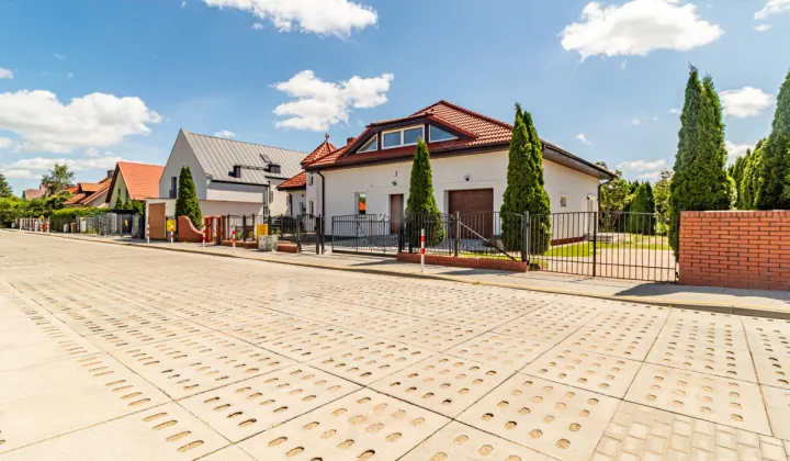 bliźniak, 5 pokoi Wejherowo Śmiechowo, ul. Otylii Szczukowskiej