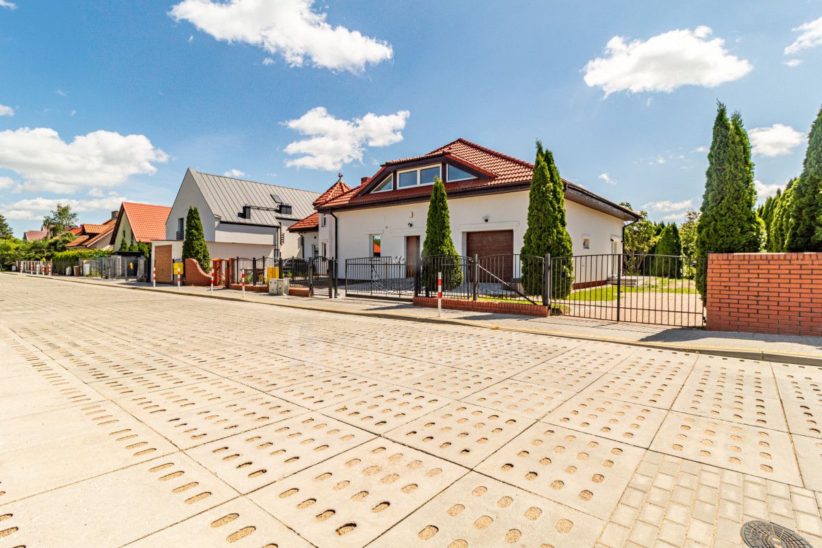 bliźniak, 5 pokoi Wejherowo Śmiechowo, ul. Otylii Szczukowskiej