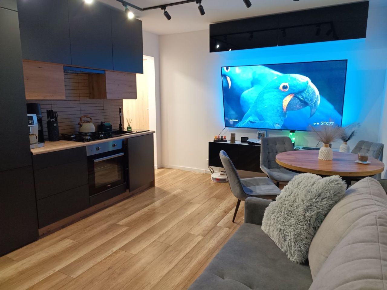 Mieszkanie 2-pokojowe Bełchatów, os. 1000-lecia. Zdjęcie 1